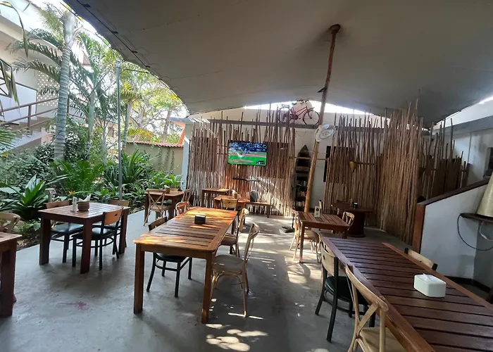 27 Cafe Zanzibar Airport Hotel