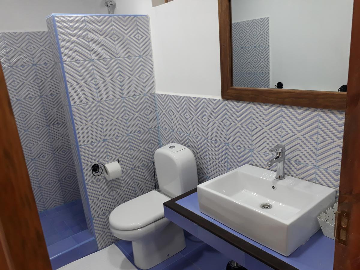 27 Cafe Airport Hotel Sansibar